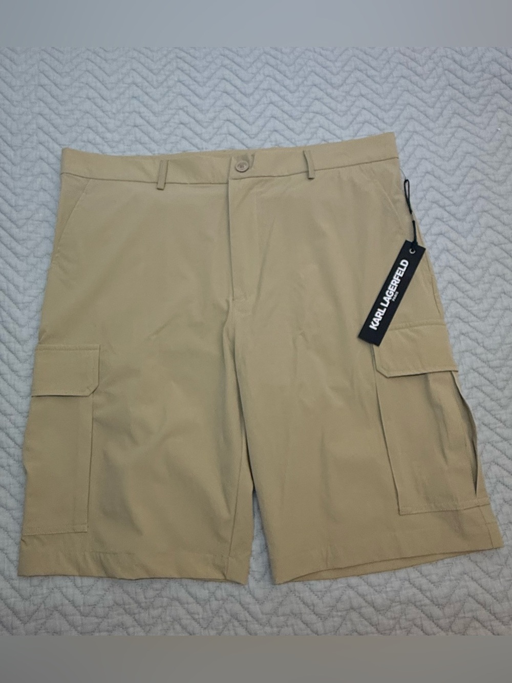 Karl Lagerfeld Men’s Performance Stretch Cargo Shorts Khaki